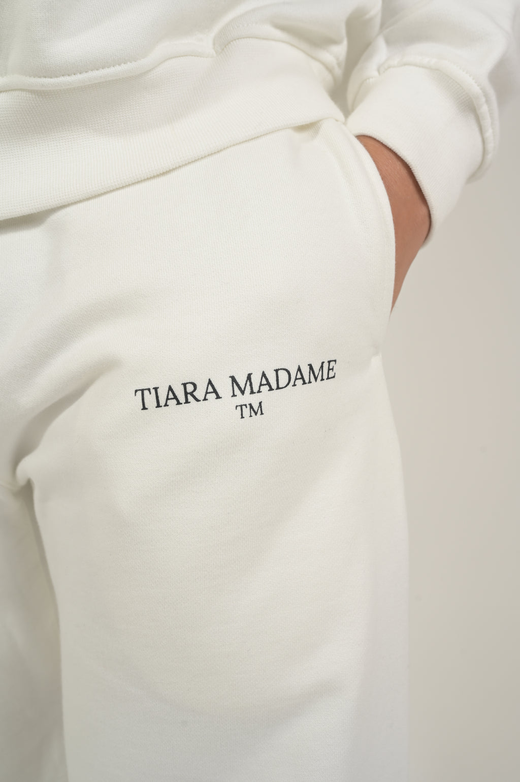 TM CLUB SWEAT PANTS