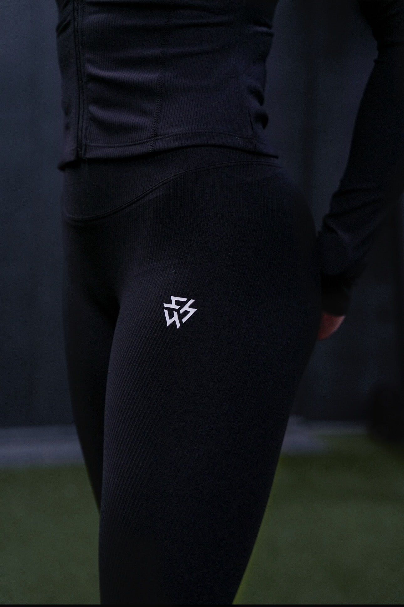 444 RIBBED LEGGINGS